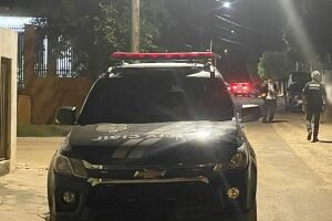 Mulher é baleada no pescoço durante ação policial em Coxim (vídeo)