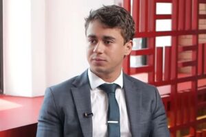 Nikolas aciona o STF por instalação imediata da CPI do INSS