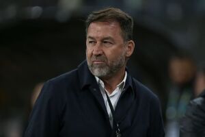 Corinthians: impeachment é aprovado em 1ª votação e Augusto é afastado