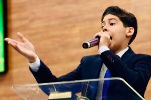 Pastor Miguel Oliveira diz que esquerda quer "parar a obra de Deus"