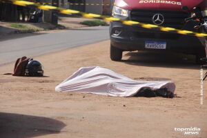 Motociclista morre em acidente com ônibus no Los Angeles (vídeo)