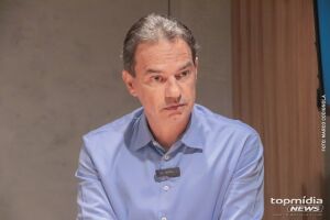 Marquinhos sugere folha paralela na gestão Adriane e revela desejo de voltar à prefeitura (vídeo)