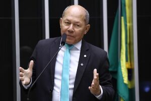 Deputado sugere ação das Forças Armadas após operação contra Bolsonaro