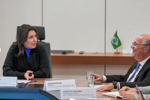 Simone defendeu Brics em entrevista 