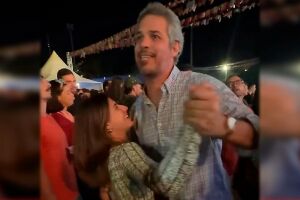 Tiago celebra ação contra Bolsonaro 