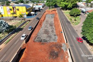 Obra segue sem previs&atilde;o de ser entregue