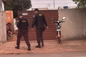 A ação foi deflagrada durante a manhã desta terça