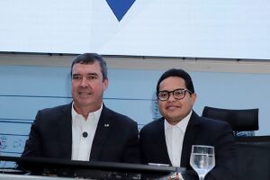 Riedel é tido como grande líder político por Papy 