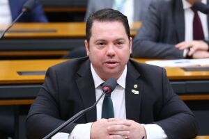 Agro aceita tarifaço para garantir anistia a Bolsonaro, diz deputado de MS