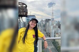 Após uso excessivo de vape, jovem é diagnosticada com câncer aos 27 (vídeo)