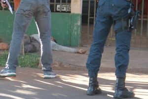 A vítima teria sido baleada seis vezes