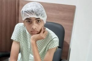 Adolescente de Jaraguari enfrenta rotina de diálise e espera por novo rim em SP