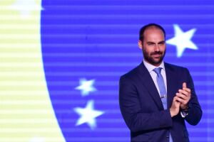 Eduardo não corre risco de perder mandato 