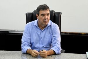 Governador Eduardo Riedel