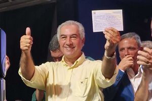 Reinaldo Azambuja é recebido por lideranças e oficializa filiação ao PL (vídeo)