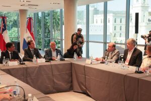 Barbosinha e Verruck representaram Eduardo Riedel 