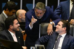 Câmara aprova isenção do Imposto de Renda para quem ganha até R$ 5 mil