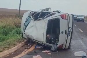 Bebidas são achadas em carro envolvido em acidente com morte em São Gabriel do Oeste