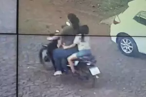 Menina de 3 anos morre em acidente entre carro e moto na fronteira