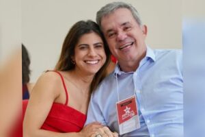 Camila desejou forças ao colega