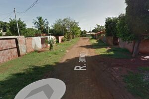 Sobrinho ataca tio a paulada no Santa Emília