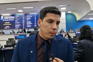 Jean cobra CPI da Saúde 