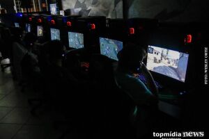 Coentários preconceituosos foram feitos em live 