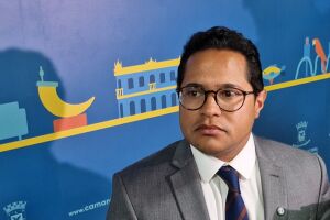 Papy lamenta demora sobre retorno do parquímetro