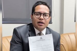 Papy cobrou solu&ccedil;&atilde;o para viaturas paradas 
