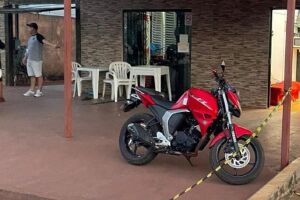 Ataque a tiros deixa dois feridos em Ponta Porã (vídeo)