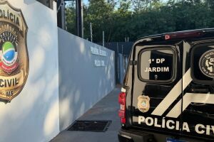 Filho invade casa da mãe, quebra objetos e coloca fogo em Guia Lopes da Laguna