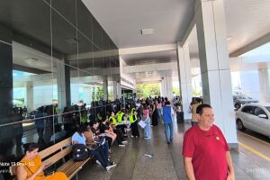 Trânsito, horário e confusão: primeiro dia do Enem registra atrasados em Campo Grande (vídeo)