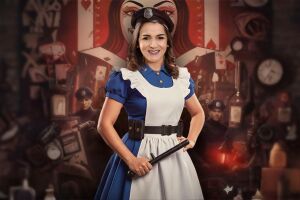 Alice das Botas agora é rainha das copas de cassetete