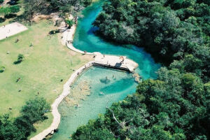 Idoso &eacute; preso suspeito de ass&eacute;dio contra mulher e crian&ccedil;a em balne&aacute;rio de Bonito
