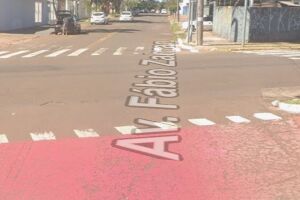 O suspeito acabou sendo alcan&ccedil;ado perto da Avenida F&aacute;bio F&aacute;bio Elias Zahran