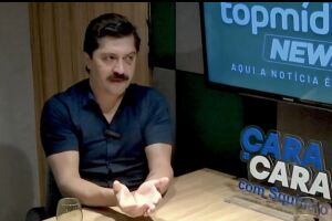 Fl&aacute;vio diz que momento &eacute; cobrar prefeitura 