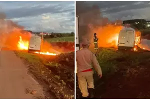Van &eacute; destru&iacute;da por inc&ecirc;ndio na BR-163, em S&atilde;o Gabriel do Oeste