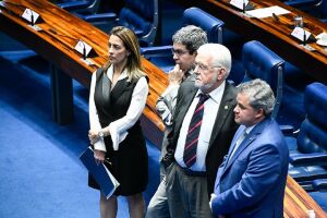 Senadora de MS votou a favor de Lulinha