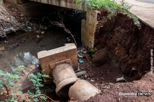Mesmo com alagamentos, obras no C&oacute;rrego Imbirussu s&atilde;o paralisadas