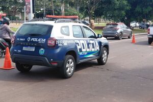 Ciclista &eacute; atropelado por caminhonete e fica em estado grave no Aero Rancho