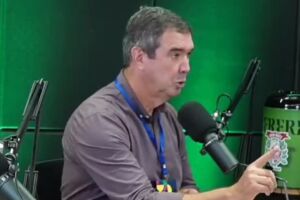 'Do Sul!' At&eacute; Eduardo Riedel precisa corrigir quem fala o nome do Estado errado (v&iacute;deo)