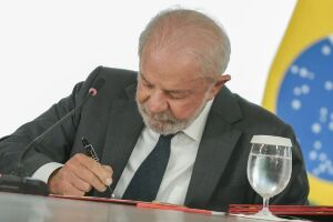 Lula sancionou, mas Alckmin assinou 