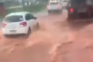 Chuva gerou alagamentos diversos 