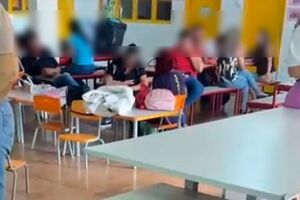 Os estudantes n&atilde;o foram agredidos diretamente pelo professor 