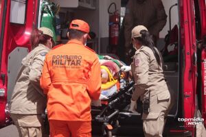 Acidente grave envolvendo tr&ecirc;s ve&iacute;culos deixa idosa de 83 anos ferida em Dourados 