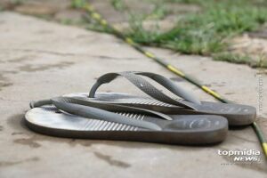 Adolescente apanha de chinelo, foge de casa e pede medida protetiva contra a m&atilde;e na Mata do Segredo