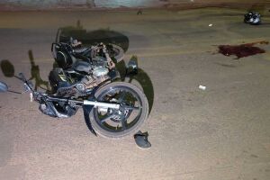 Jovem 'corta giro' de moto, foge da pol&iacute;cia e se acidenta ap&oacute;s perder o controle em Campo Grande  