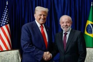 Lula &eacute; contra guerra ao Ir&atilde; 