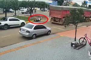 Acidente de tr&acirc;nsito termina em briga e homem detido em S&atilde;o Gabriel do Oeste (v&iacute;deo)