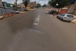 Assaltantes deixaram a moto abandonada pr&oacute;ximo &agrave; antiga rodovi&aacute;ria